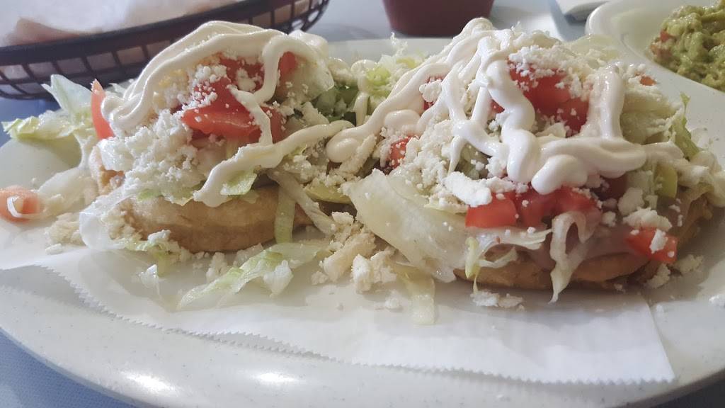 Los Monteros | restaurant | 900 Sunset Dr, Pasadena, TX 77506, USA | 7134726600 OR +1 713-472-6600