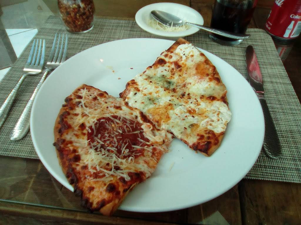 Riochia7 CEART | restaurant | Edificios de ceart, Rio Tijuana 3ra Etapa, Tijuana, B.C., Mexico | 016641040212 OR +52 664 104 0212