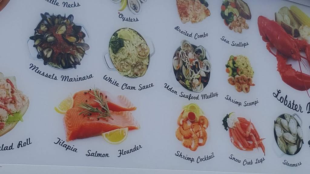 Portside Bar & Grill | restaurant | 242 Traders Cove, Port Jefferson, NY 11777, USA | 6313313390 OR +1 631-331-3390