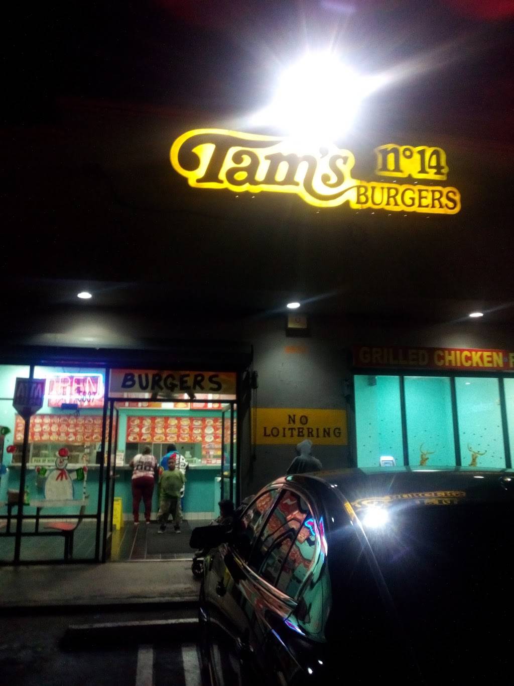 Tams Burgers | restaurant | 5837 S Figueroa St, Los Angeles, CA 90003, USA | 3237520064 OR +1 323-752-0064