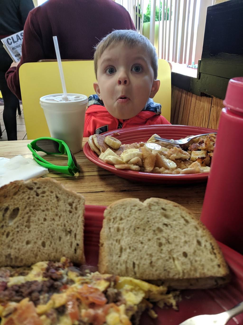 Ovs Restaurant | restaurant | 489 Allens Ave, Providence, RI 02905, USA | 4014610300 OR +1 401-461-0300