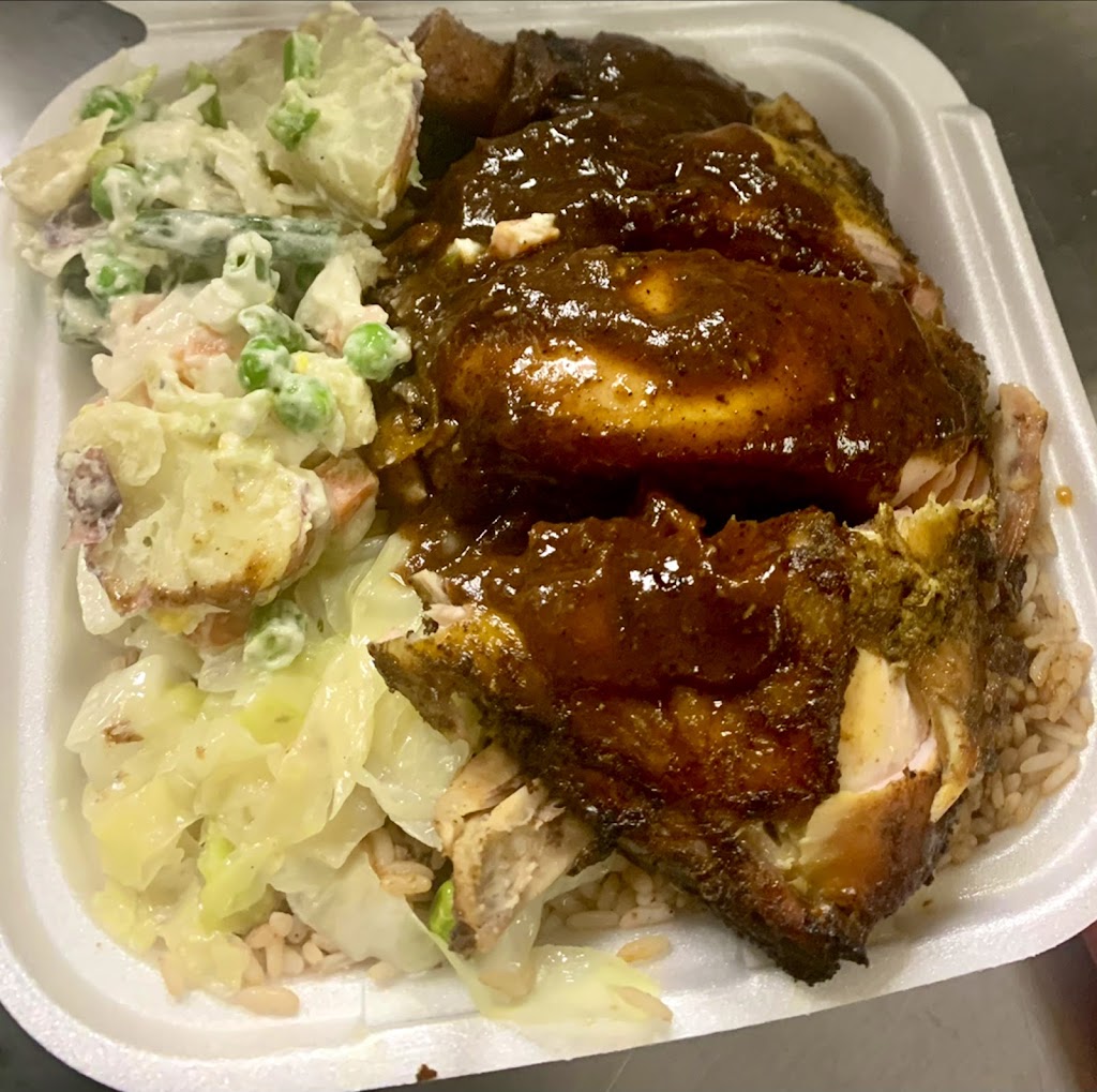 B’s Island Kitchen | restaurant | 6016 N 40th St, Tampa, FL 33610, USA | 8132381500 OR +1 813-238-1500