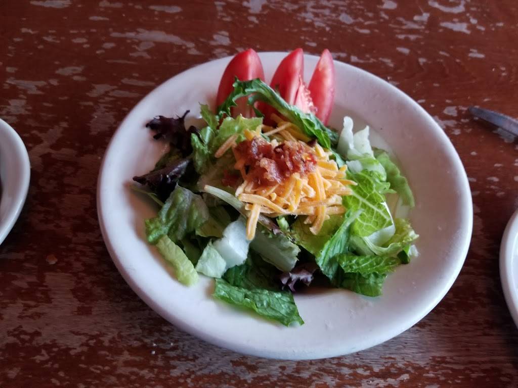 Sam Kendalls | restaurant | 1043 Broad St, Camden, SC 29020, USA | 8034242005 OR +1 803-424-2005