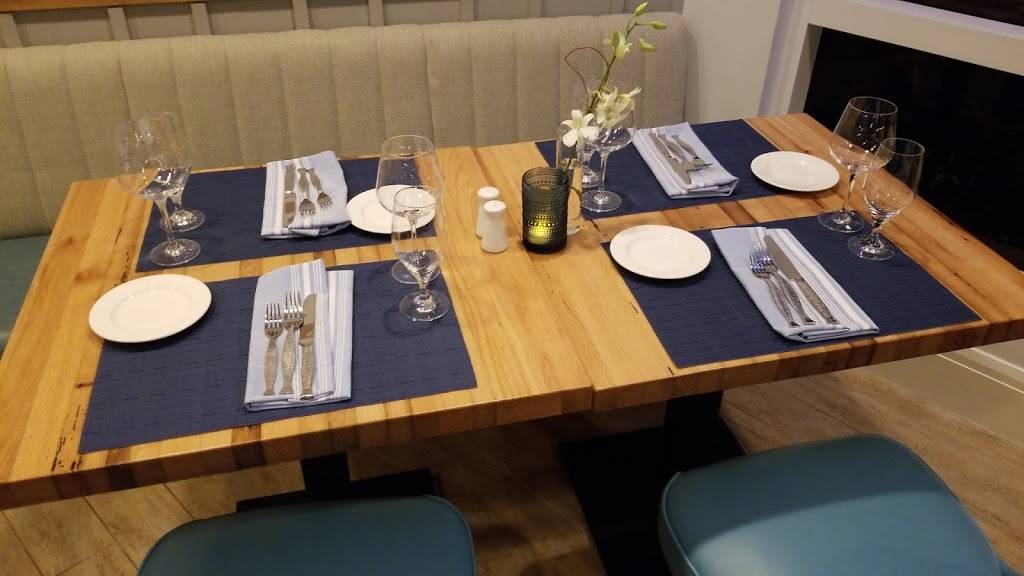 AND Fish Kitchen + Bar | restaurant | 1200 N Ocean Blvd, Pompano Beach, FL 33062, USA | 9549449515 OR +1 954-944-9515