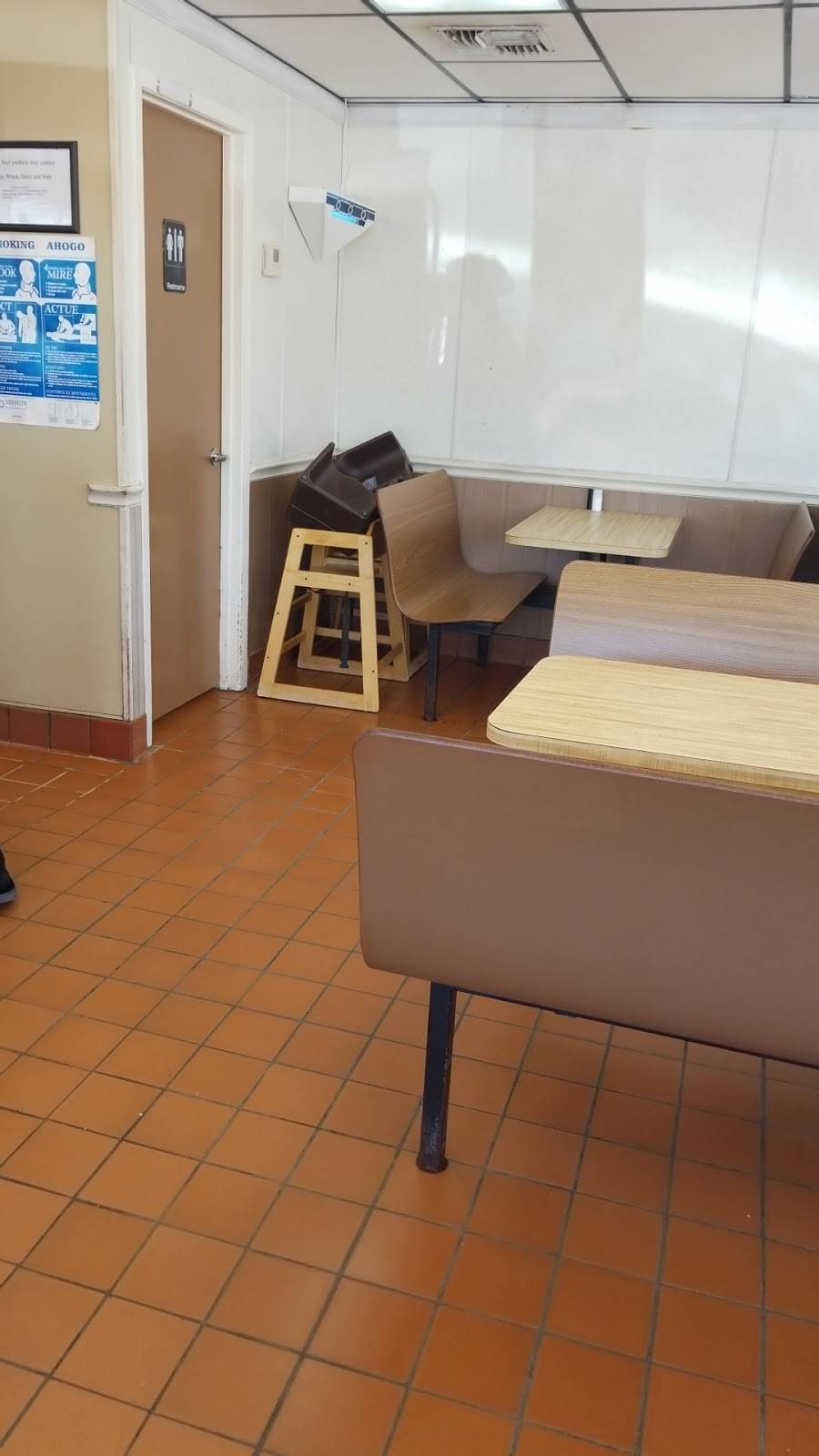 Good-N-Crisp Chicken | restaurant | 601 E Sinton St, Sinton, TX 78387, USA | 3613643002 OR +1 361-364-3002