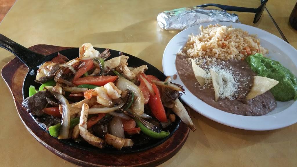 Taquerias Guadalajara | restaurant | 520 N Anaheim Blvd, Anaheim, CA 92805, USA | 7147581370 OR +1 714-758-1370