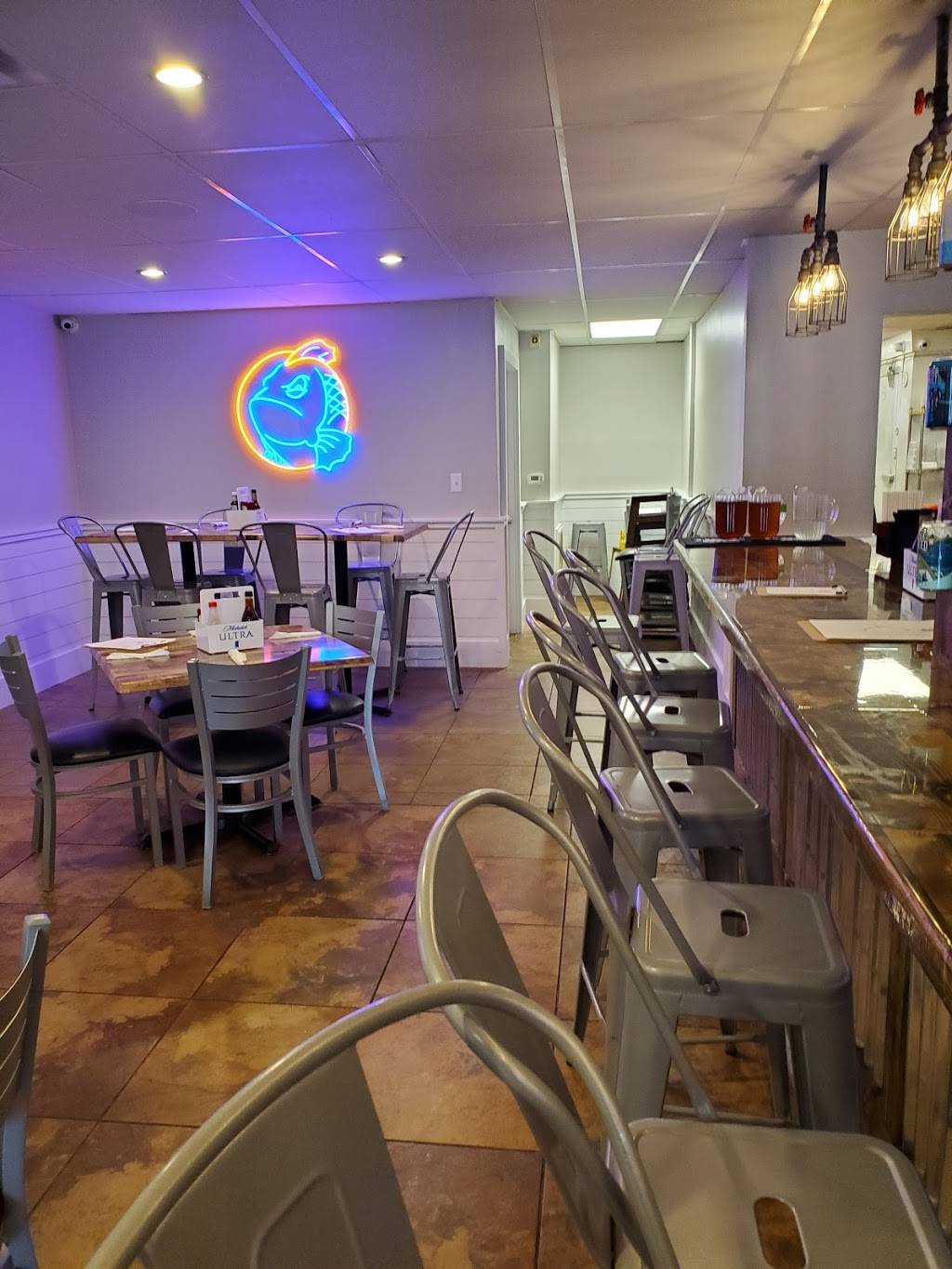 A Salt n Battered, a Fish Fry Co. | restaurant | 1303 Ashley River Rd, Charleston, SC 29407, USA | 8432253959 OR +1 843-225-3959