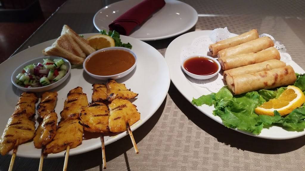 Original Khun Dang Thai Restaurant | restaurant | 8210 Sepulveda Blvd, Panorama City, CA 91402, USA | 8184429936 OR +1 818-442-9936