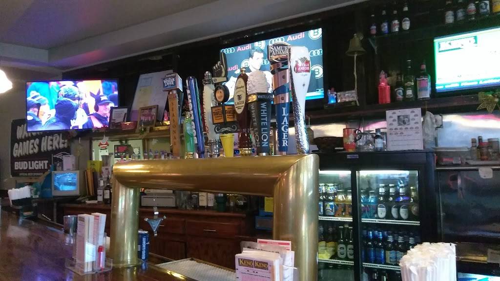 X Pub | restaurant | 520 Sumner Ave, Springfield, MA 01108, USA | 4137399052 OR +1 413-739-9052