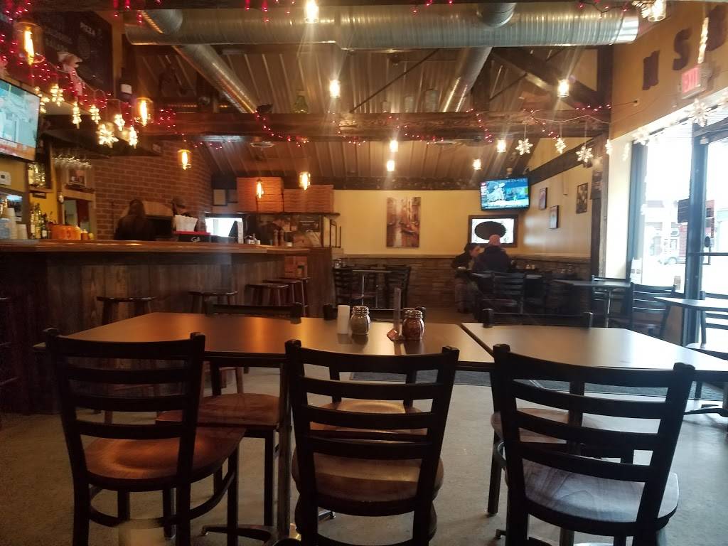 Monroe St. Brick & Brew | restaurant | 21 Monroe St, Ellicottville, NY 14731, USA | 7166991051 OR +1 716-699-1051