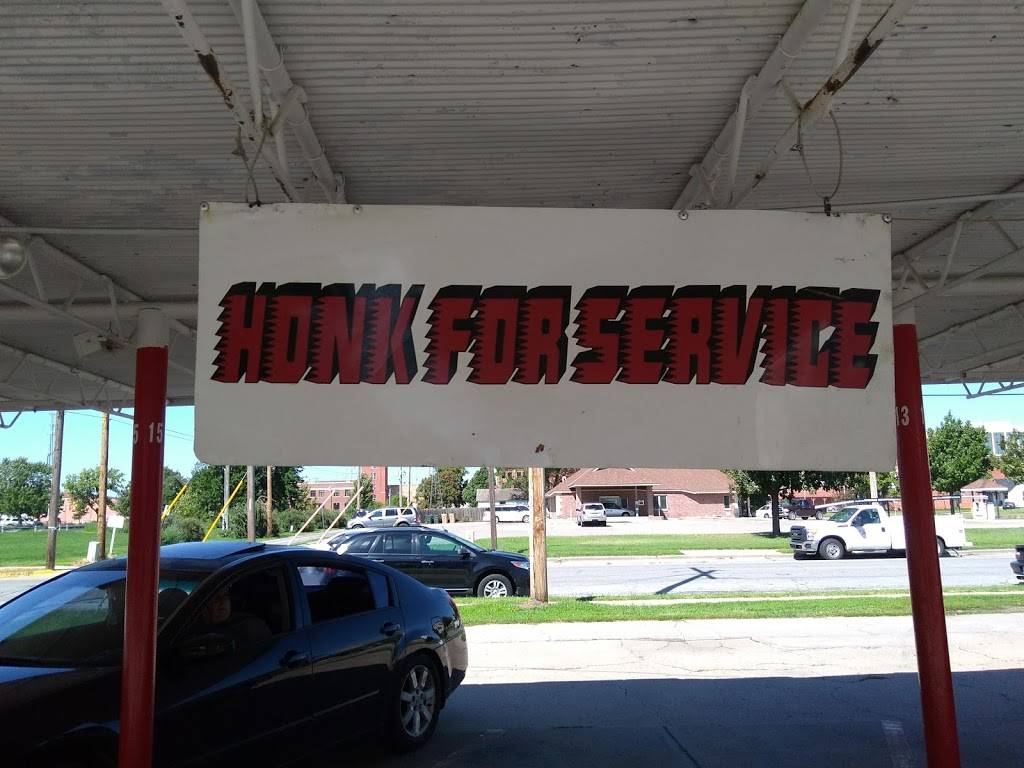 R-B Drive In | restaurant | 201 E Ave A #7452, Hutchinson, KS 67501, USA | 6206629713 OR +1 620-662-9713