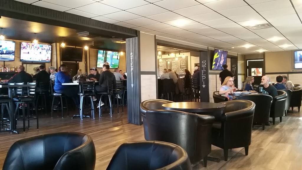 Tap 22 Grill & Bar | restaurant | 1443 1st St, Silvis, IL 61282, USA | 3099127655 OR +1 309-912-7655