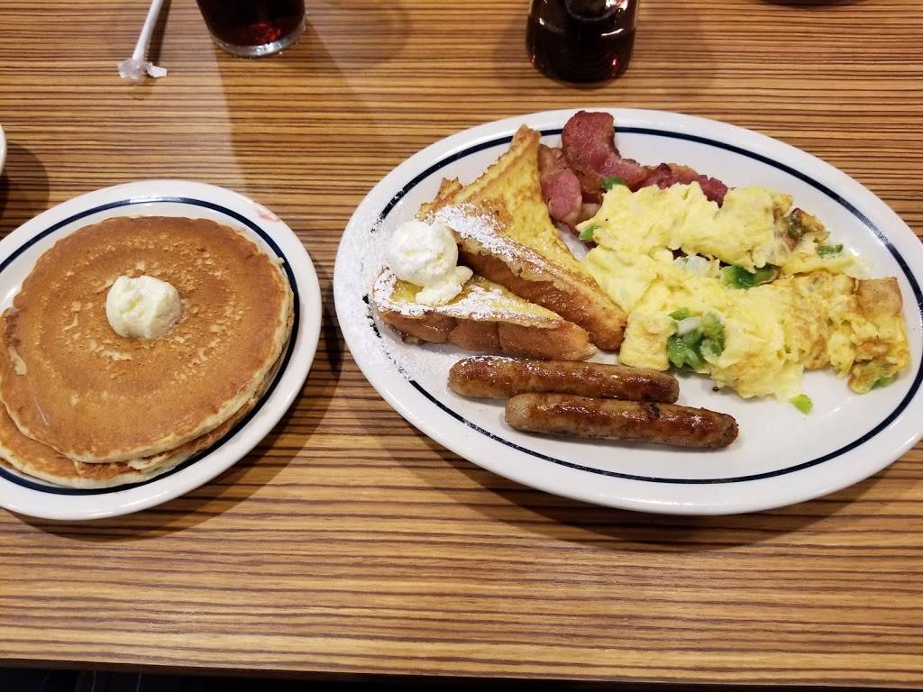 IHOP | restaurant | 1120 W Orange Blossom Trail, Apopka, FL 32712, USA | 4075652388 OR +1 407-565-2388