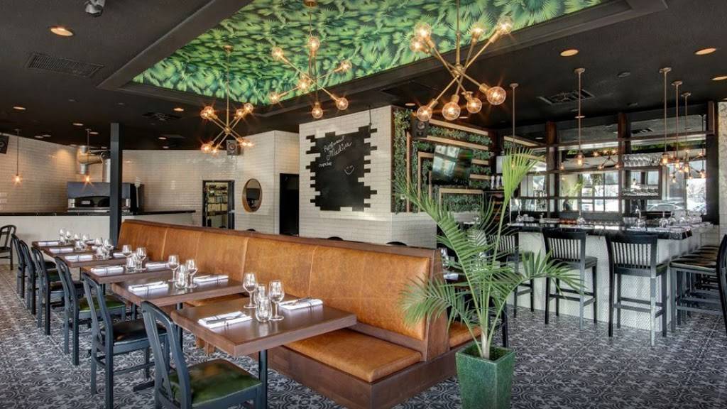 Restaurant Madiva | restaurant | 1253 Boulevard des Seigneurs, Terrebonne, QC J6W 4P7, Canada | 4503261230 OR +1 450-326-1230