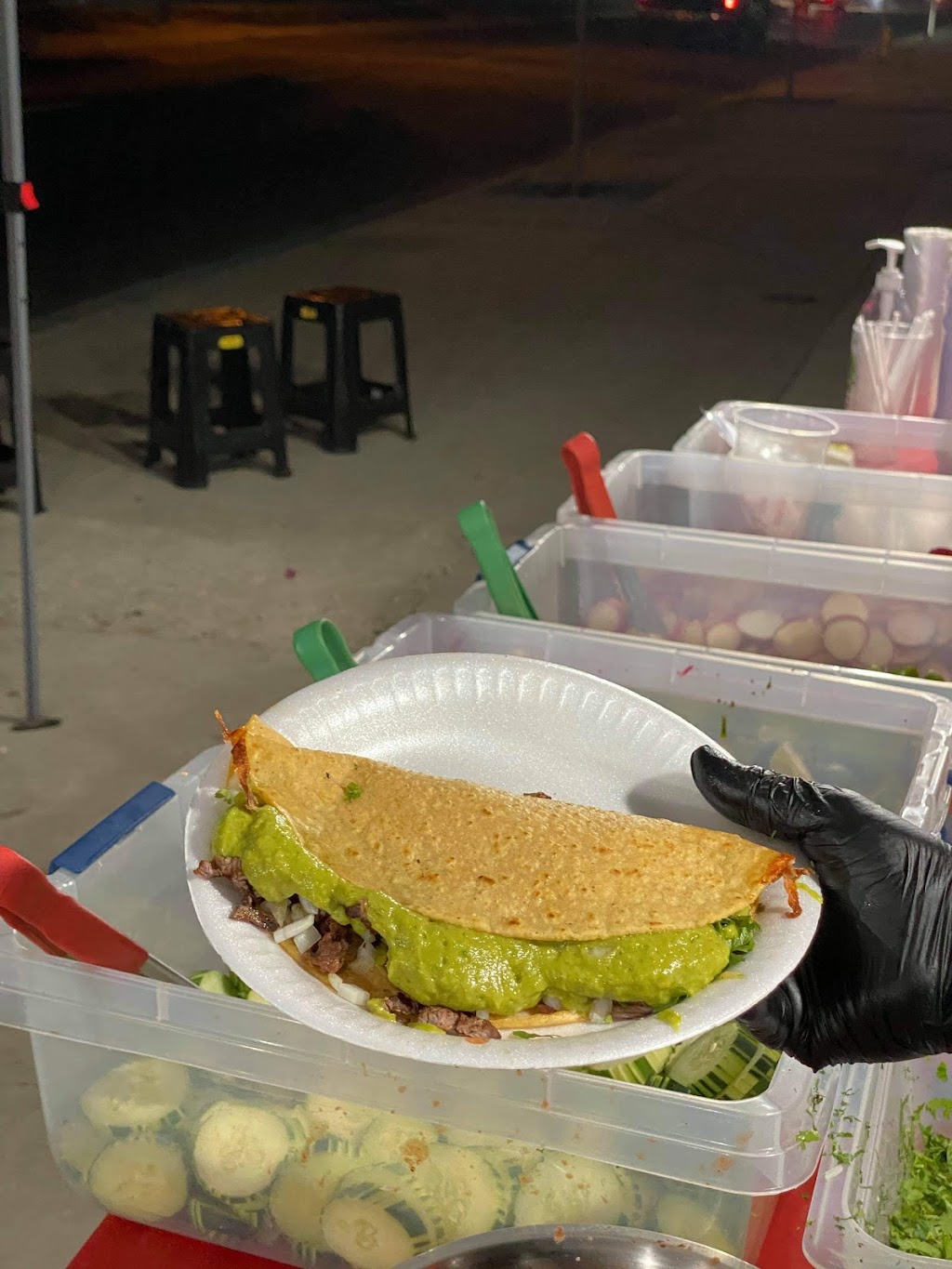 Chabelitas Tacos | restaurant | 2001 S Garey Ave, Pomona, CA 91766, USA | 2132949729 OR +1 213-294-9729