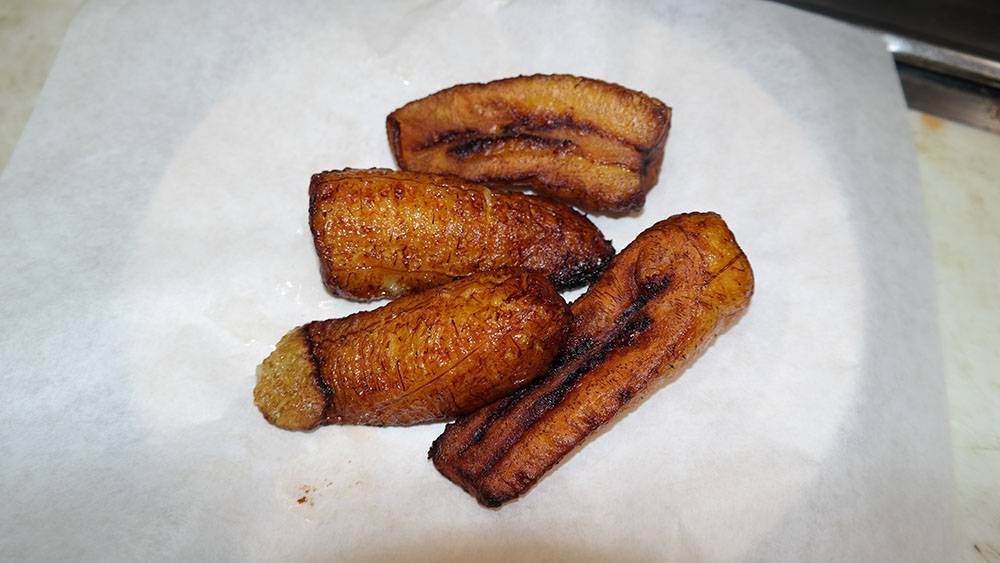 Las Comadres | restaurant | 202 W Main St, Santa Maria, CA 93458, USA | 8059288566 OR +1 805-928-8566