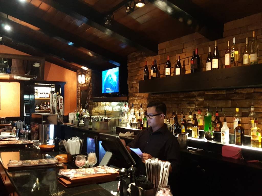 LongHorn Steakhouse | meal takeaway | 6012 Landmark Center Blvd, Greensboro, NC 27407, USA | 3368555300 OR +1 336-855-5300