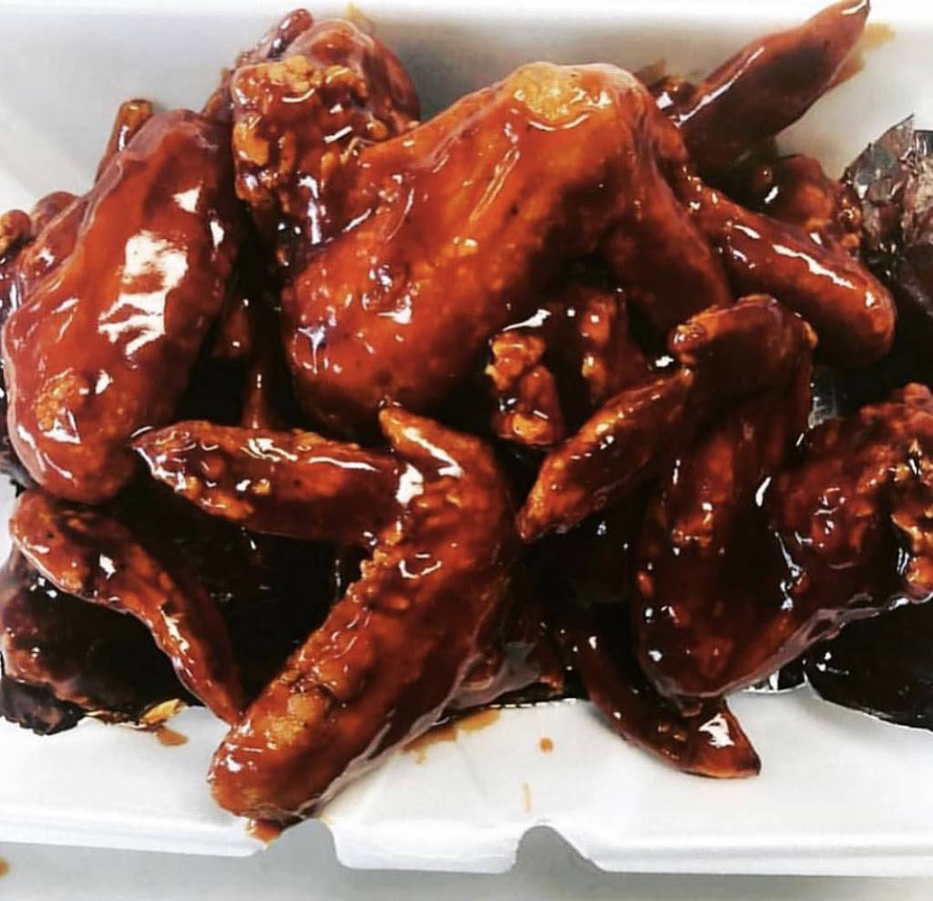 Flic of the wrist eatery | restaurant | 14901 Seven Mile E, Detroit, MI 48205, USA | 3132905956 OR +1 313-290-5956