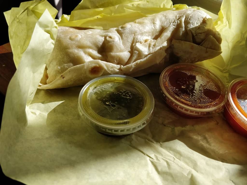 Albertacos | restaurant | 4494 Austin Bluffs Pkwy, Colorado Springs, CO 80918, USA | 7195349412 OR +1 719-534-9412