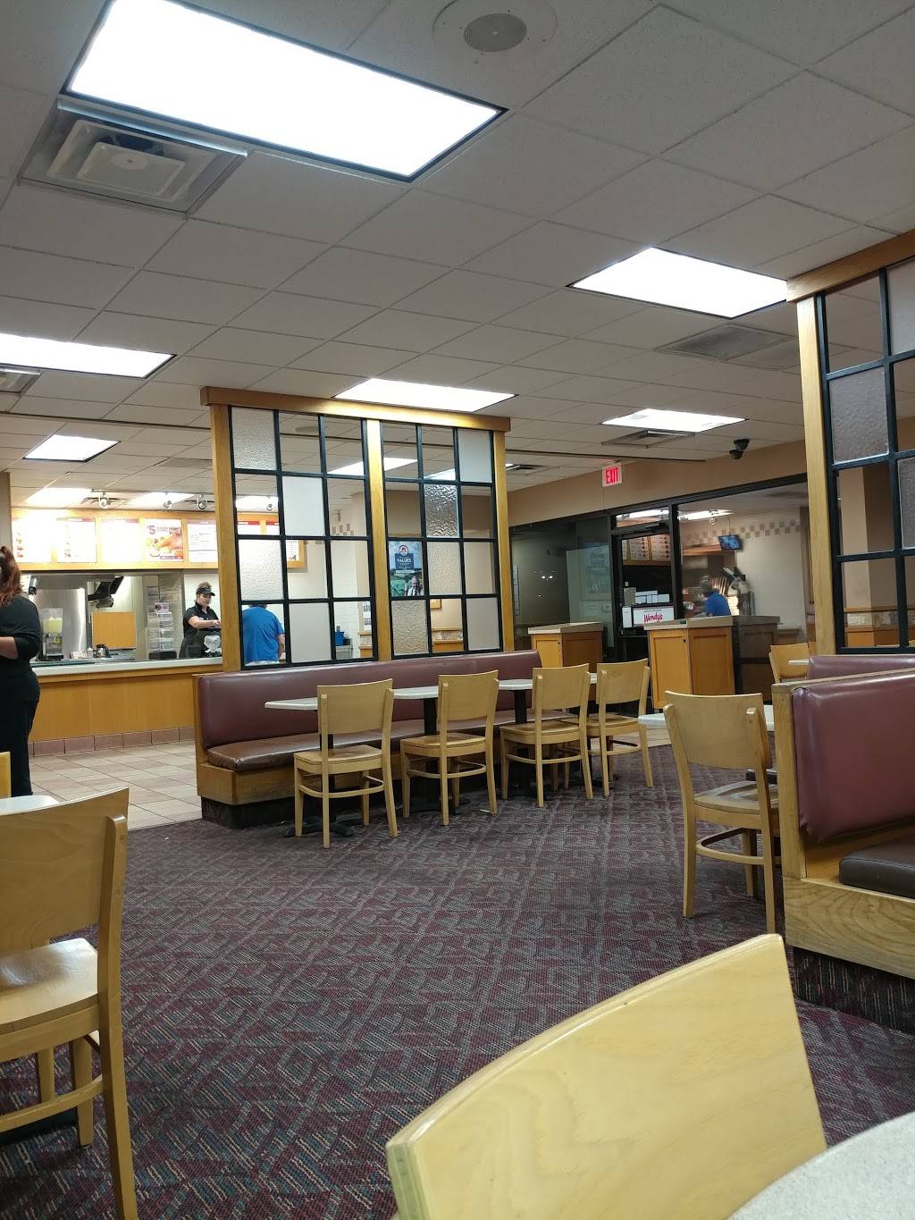 Wendys | restaurant | 4301 N Oracle Rd, Tucson, AZ 85705, USA | 5208880885 OR +1 520-888-0885