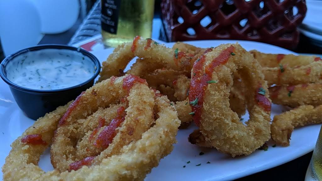 Boston Pizza | restaurant | 1164 Chemong Rd, Peterborough, ON K9J 6X2, Canada | 7057426464 OR +1 705-742-6464