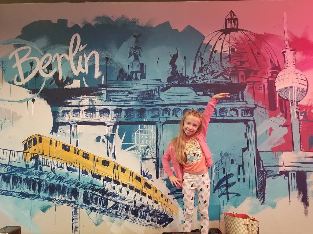 Berlins Döner Kebab | restaurant | 15928 Ventura Blvd, Encino, CA 91436, USA | 8182903170 OR +1 818-290-3170