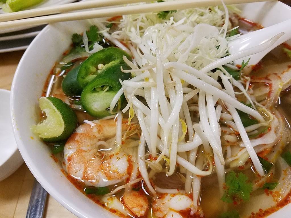 Mekong Vietnamese Cuisine | restaurant | 2121 TW Alexander Dr, Morrisville, NC 27560, USA | 9192518426 OR +1 919-251-8426