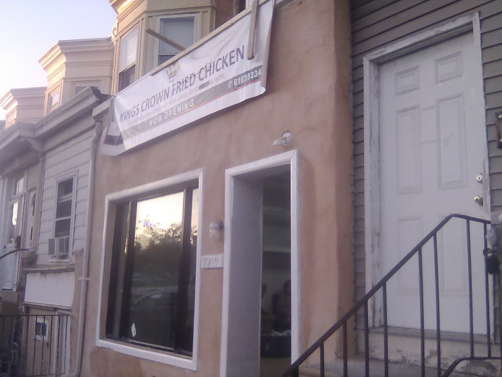 Kings Crown Fried Chicken | restaurant | 7219 West Chester Pike, Upper Darby, PA 19082, USA | 6103523487 OR +1 610-352-3487