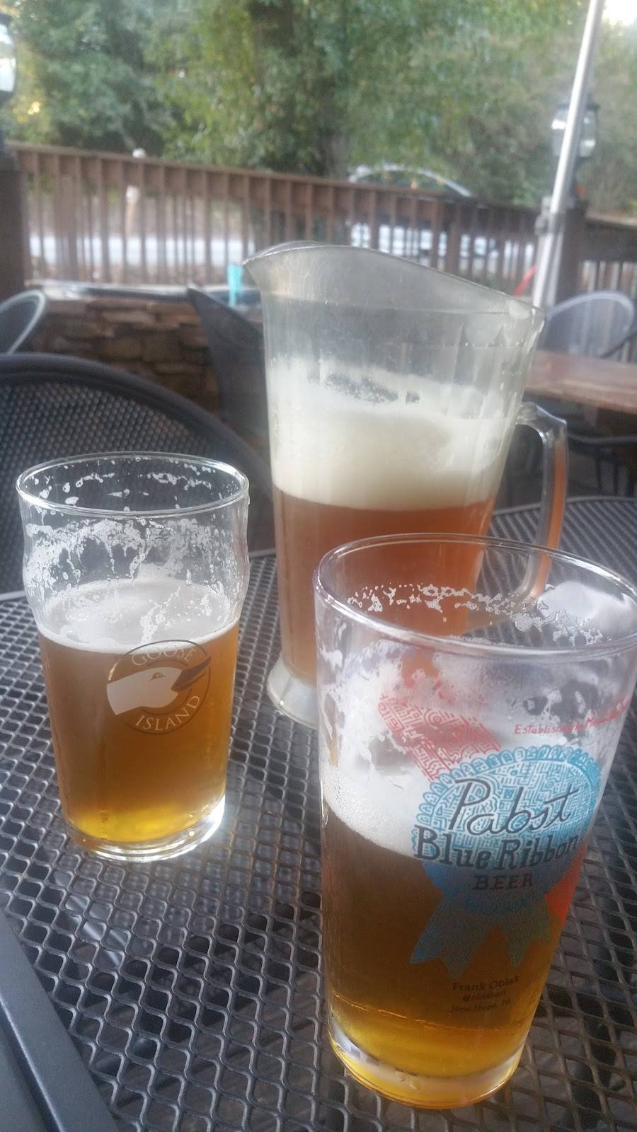 Chaplins | restaurant | 555 S Atlanta St B100, Roswell, GA 30075, USA | 7706426981 OR +1 770-642-6981