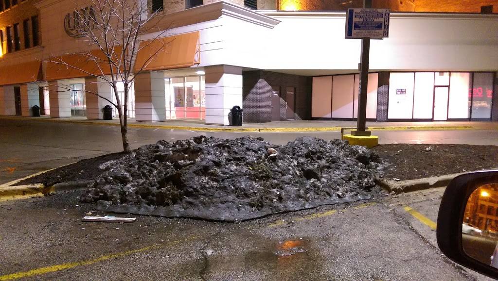 Subway Restaurants | restaurant | 1300 N Ashland Ave, Commons Suite P, Chicago, IL 60622, USA | 7732894922 OR +1 773-289-4922