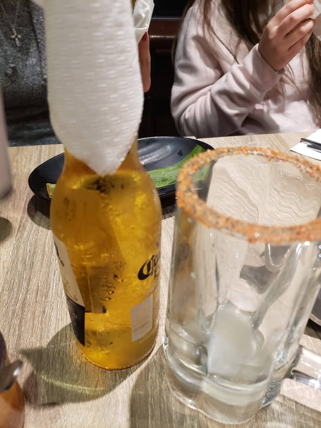 Barzola | restaurant | 92-12 37th Ave, Jackson Heights, NY 11372, USA | 7182056900 OR +1 718-205-6900