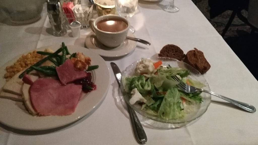 Syls Restaurant & Lounge | restaurant | 829 Moen Ave, Rockdale, IL 60436, USA | 2243669281 OR +1 224-366-9281