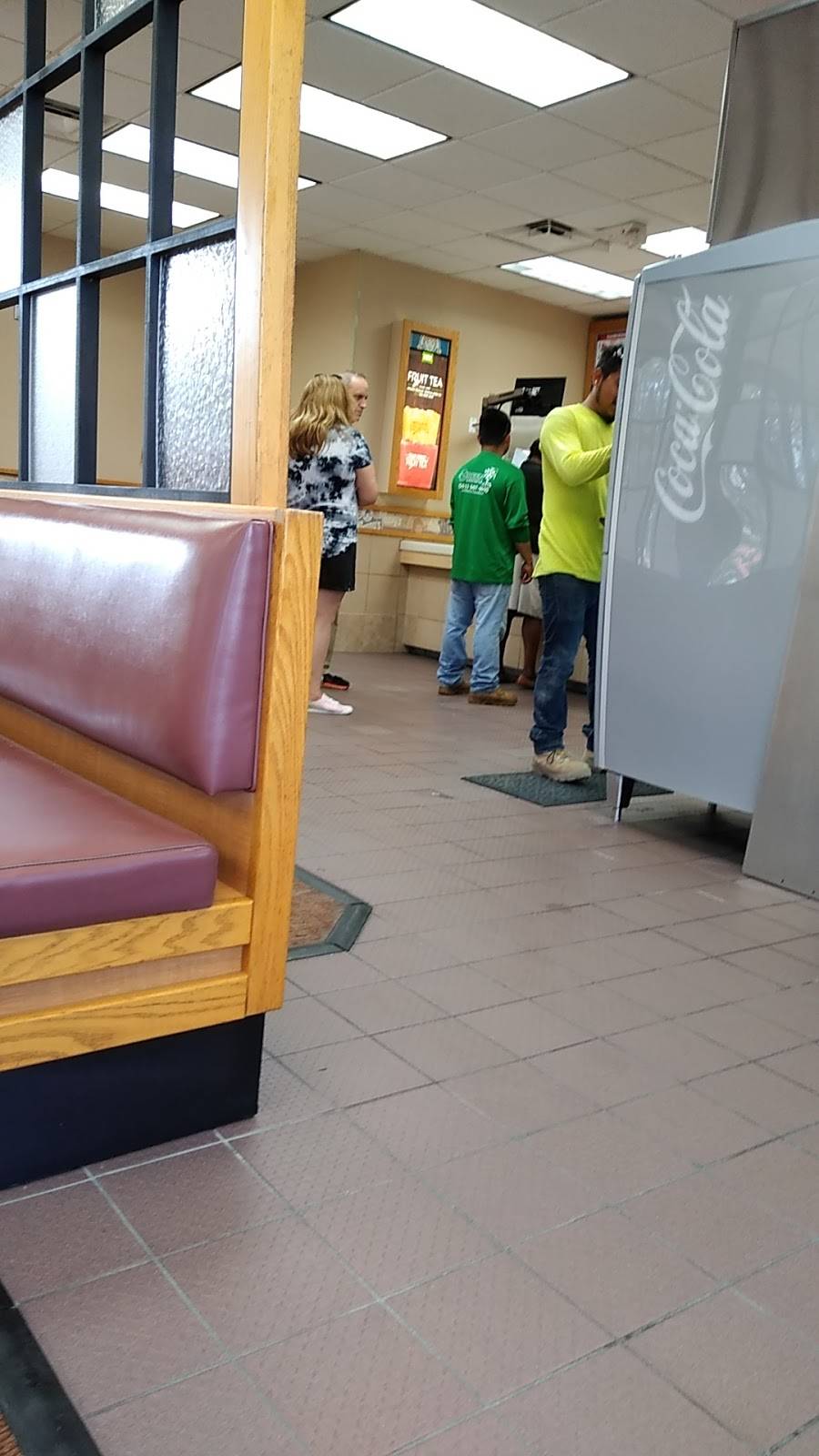 Wendys | restaurant | 4676 N University Dr, Coral Springs, FL 33067, USA | 9547576800 OR +1 954-757-6800