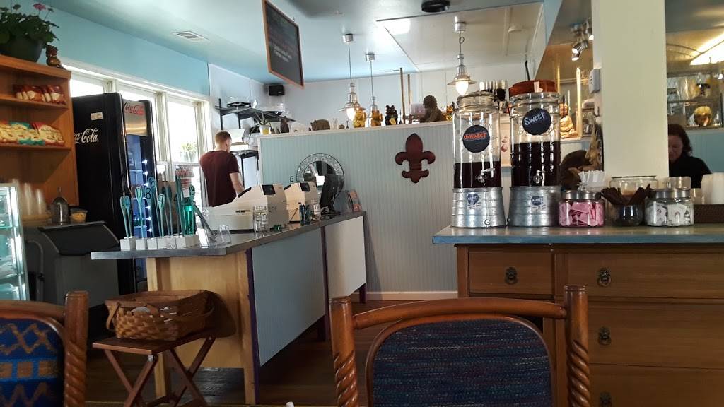 Bleu House | meal takeaway | 62 College St NW, Norcross, GA 30071, USA | 6785276278 OR +1 678-527-6278