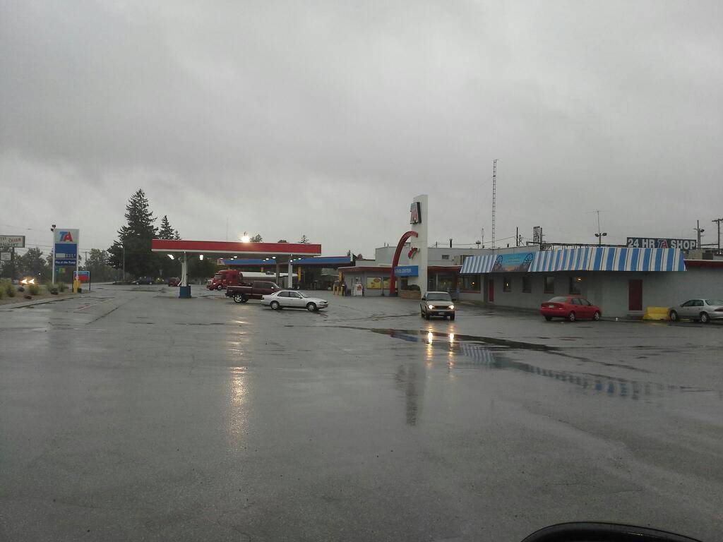 TA | restaurant | 1775 Bellefontaine St, Wapakoneta, OH 45895, USA | 4197382550 OR +1 419-738-2550