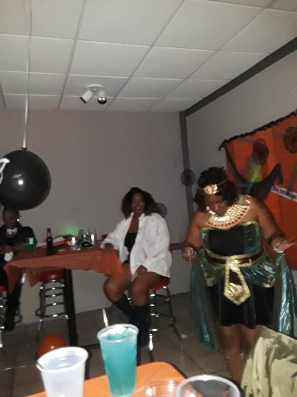 ALLSTARS Sports Bar & Grill | restaurant | 151-199 East E Street, Anniston, AL 36201, USA | 2564193606 OR +1 256-419-3606