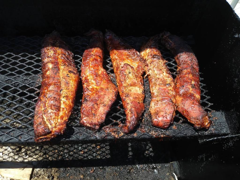 Andys Smoke House | restaurant | 2232 E Cook St, Springfield, IL 62703, USA | 2175722623 OR +1 217-572-2623