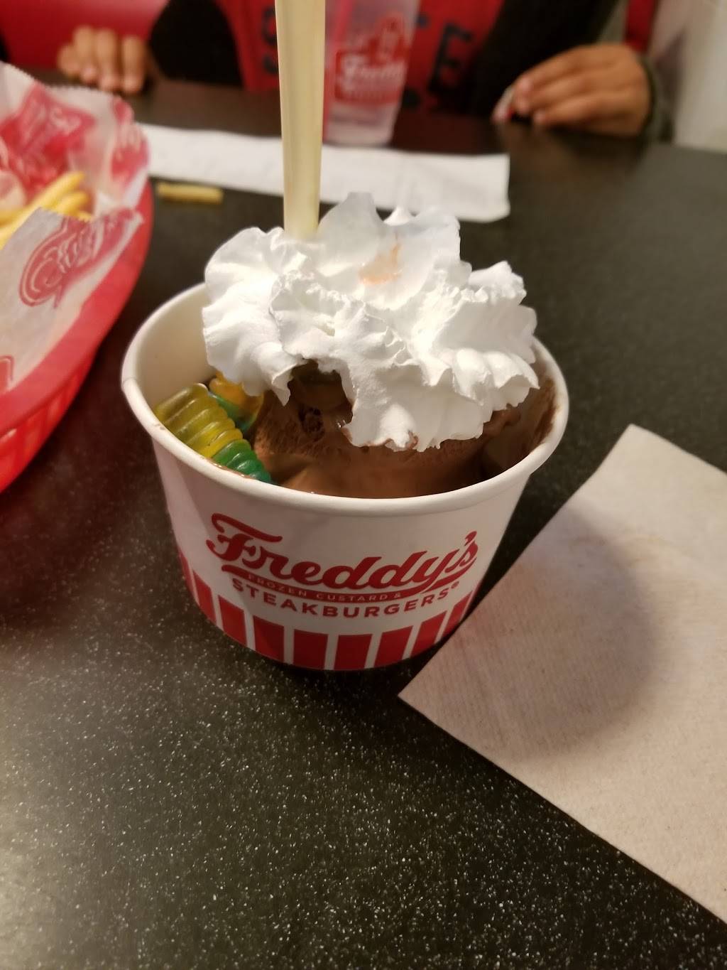 Freddys Frozen Custard & Steakburgers | restaurant | 2602 W Pecan St, Pflugerville, TX 78660, USA | 5122519332 OR +1 512-251-9332
