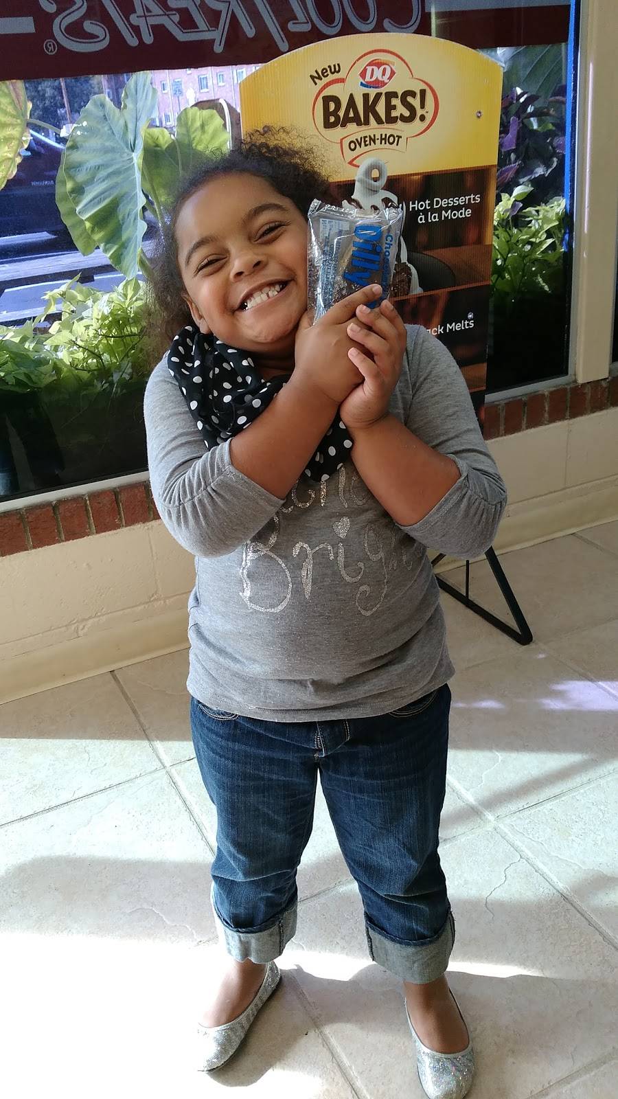 Dairy Queen | restaurant | 6760 N Dixie Dr Hwy, Dayton, OH 45414, USA | 9378901711 OR +1 937-890-1711