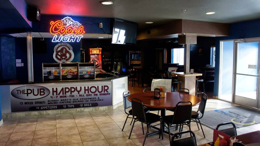 The Pub Bar & Grill at the Metropolis Resort | restaurant | 5150 Fairview Dr, Eau Claire, WI 54701, USA | 8554650250 OR +1 855-465-0250