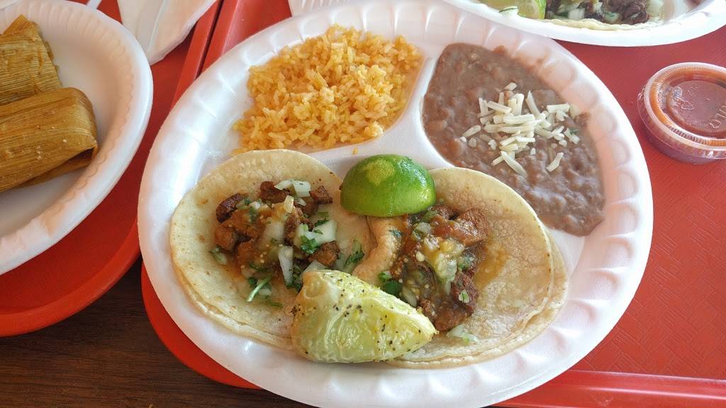 Charros Mexican Food | restaurant | 1131 Main St, Delano, CA 93215, USA | 6617252866 OR +1 661-725-2866