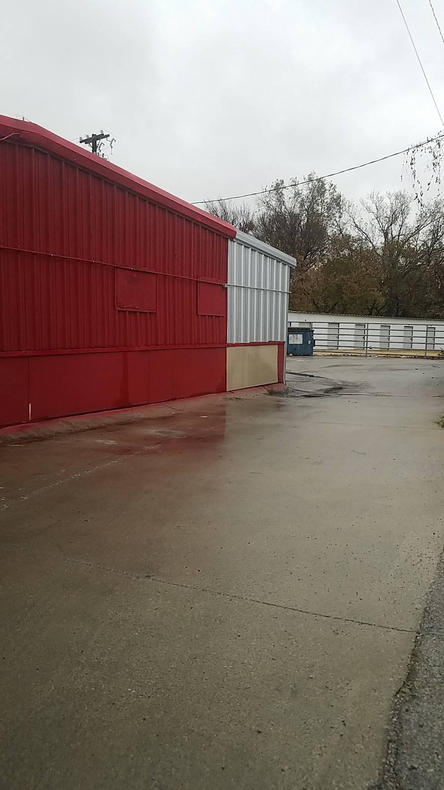 Venice Pizza & Pasta | restaurant | 3813, 412 FM718, Newark, TX 76071, USA | 8174892818 OR +1 817-489-2818