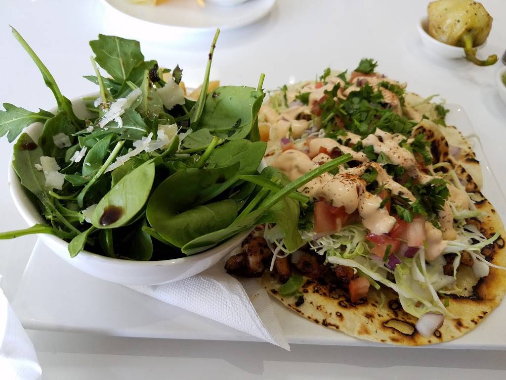 Blue Salt Fish Grill | restaurant | 23215 Hawthorne Blvd, Torrance, CA 90505, USA | 4243831769 OR +1 424-383-1769