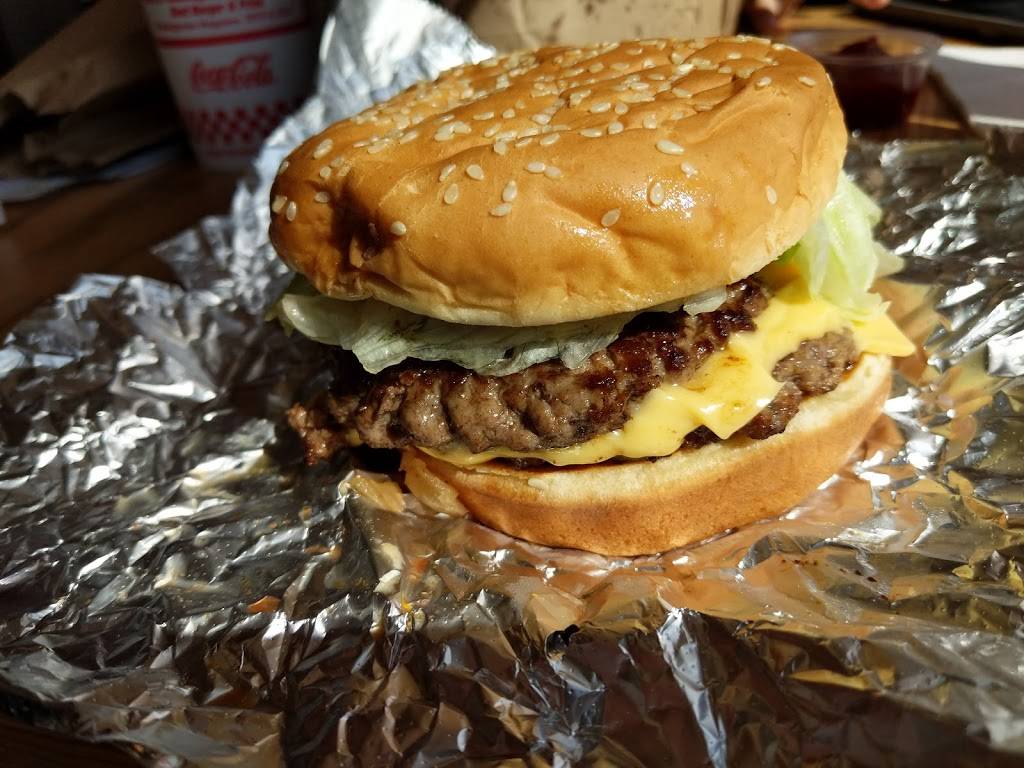 Five Guys | meal takeaway | 195 Creekside Crossing, New Braunfels, TX 78130, USA | 8306209655 OR +1 830-620-9655