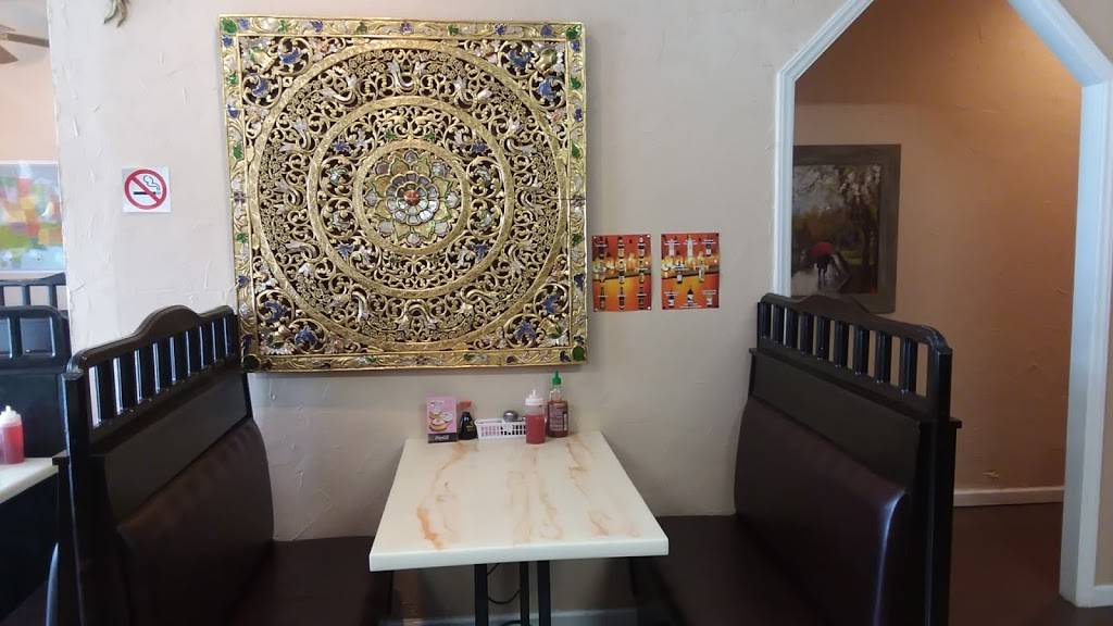 2 Rim Khong Restaurant | restaurant | 6451 Yadkin Road C, Fayetteville, NC 28303, USA | 9107459498 OR +1 910-745-9498