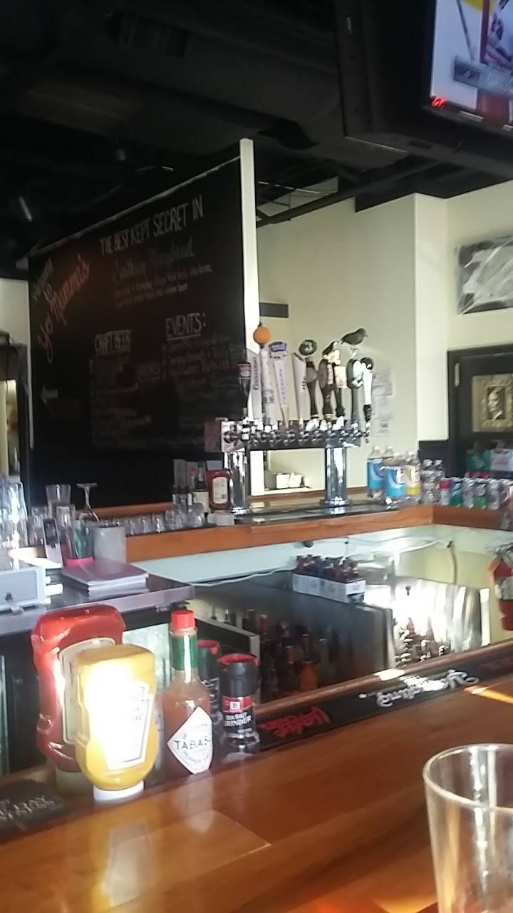 Yo Mammas Wings Lusby | restaurant | 258 Town Square Dr, Lusby, MD 20657, USA | 4104498143 OR +1 410-449-8143