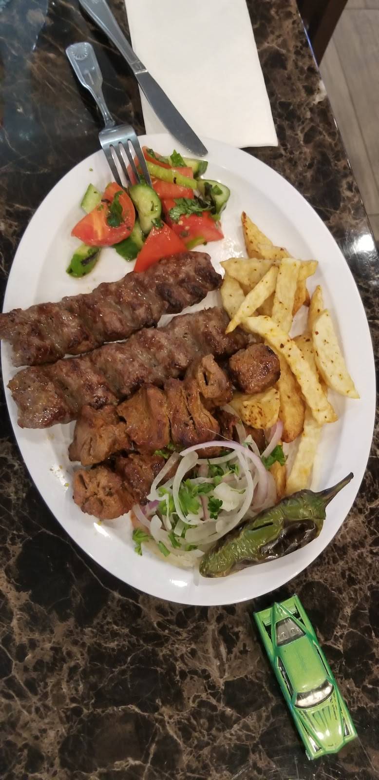 Golden Fork Restaurant 2 | restaurant | 13316 Vanowen St, Van Nuys, CA 91405, USA | 8187650029 OR +1 818-765-0029