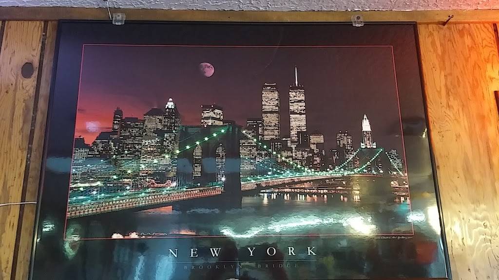 Circle T Burgers | restaurant | 523 NM-314, Belen, NM 87002, USA | 5058644135 OR +1 505-864-4135