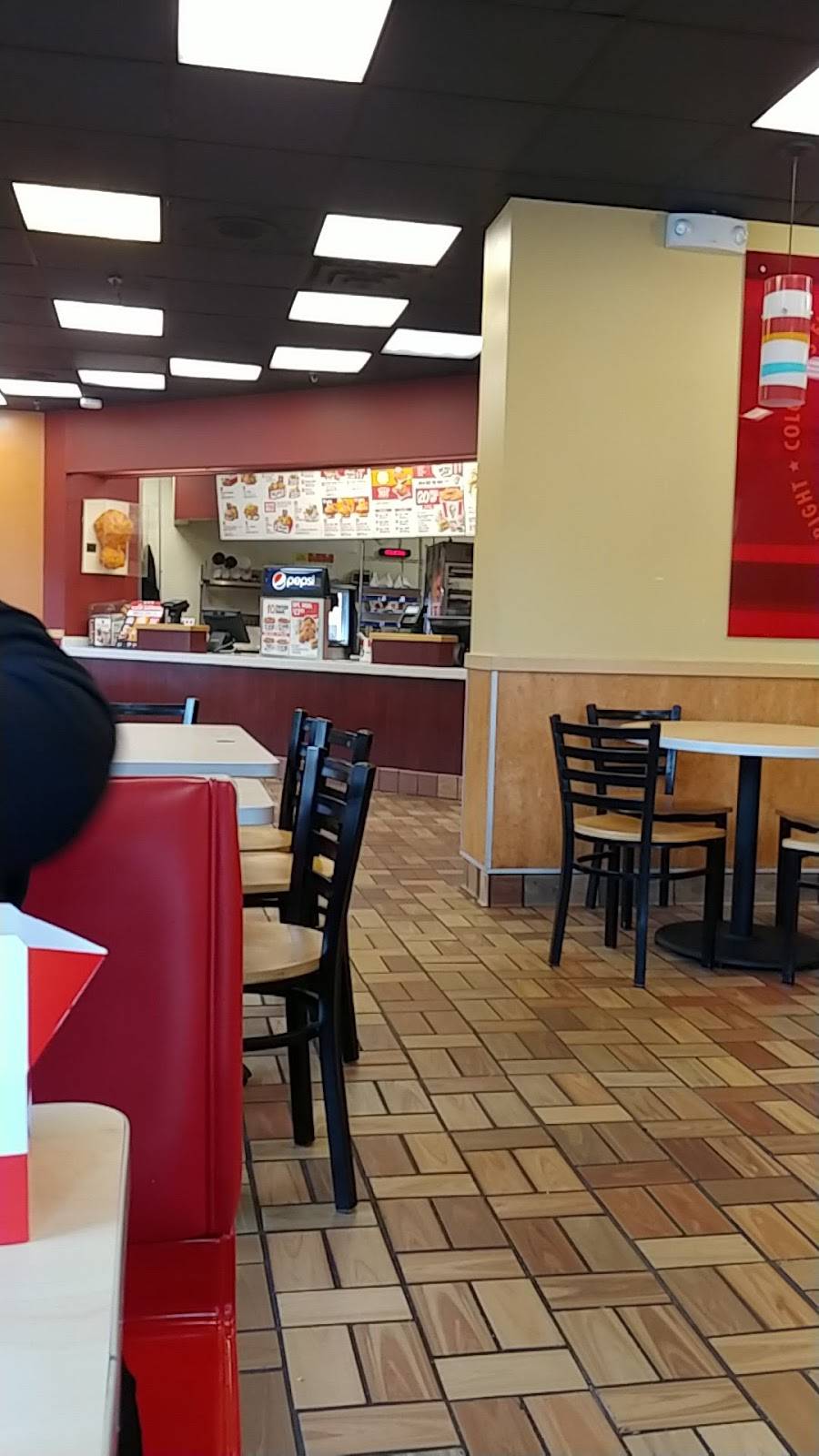 KFC | restaurant | 490 North Ave, New Rochelle, NY 10801, USA | 9146323290 OR +1 914-632-3290