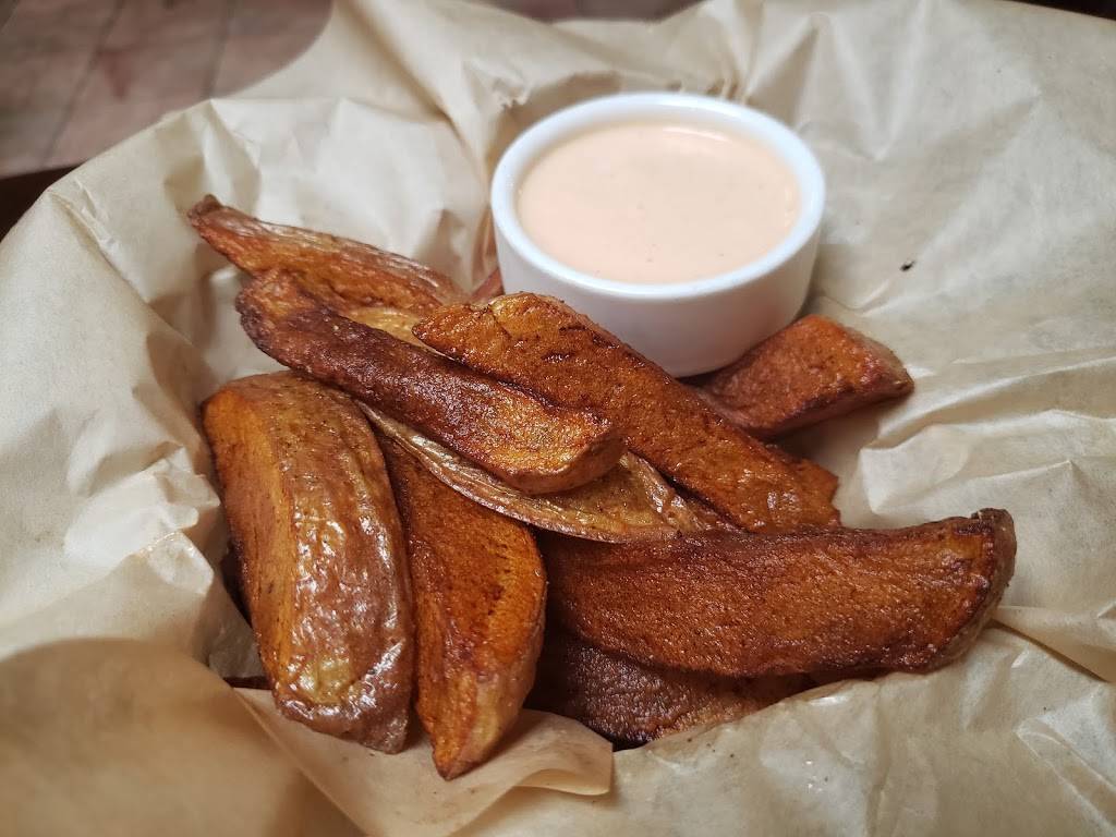 Magenta Restaurant | night club | 137 SW 2nd St, Corvallis, OR 97333, USA | 5417583494 OR +1 541-758-3494